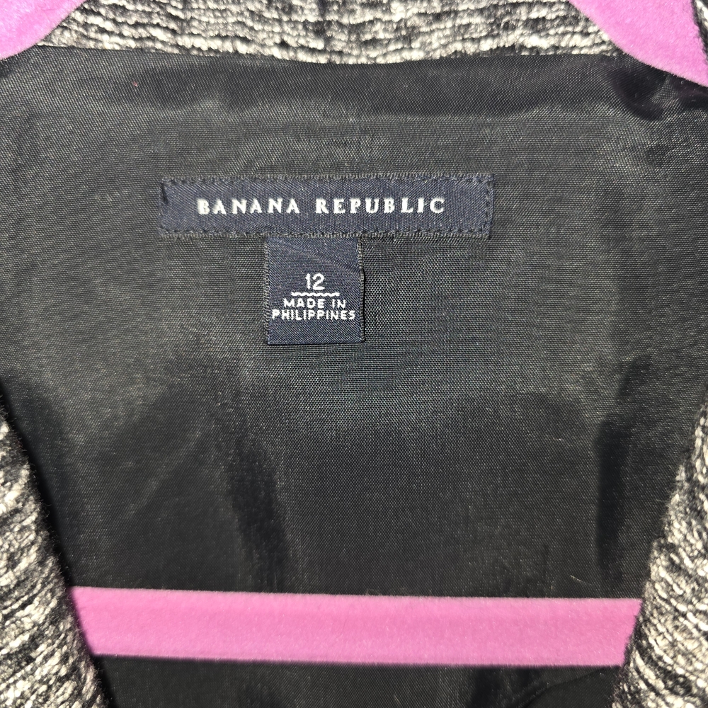 Banana Republic Women's Black and Gray Blazer - Picture 2 of 5